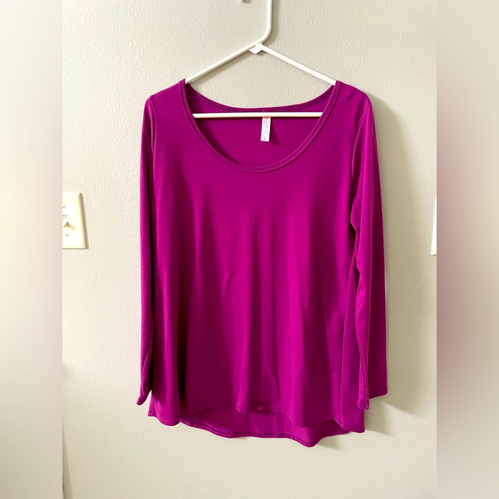 Long sleeved tee